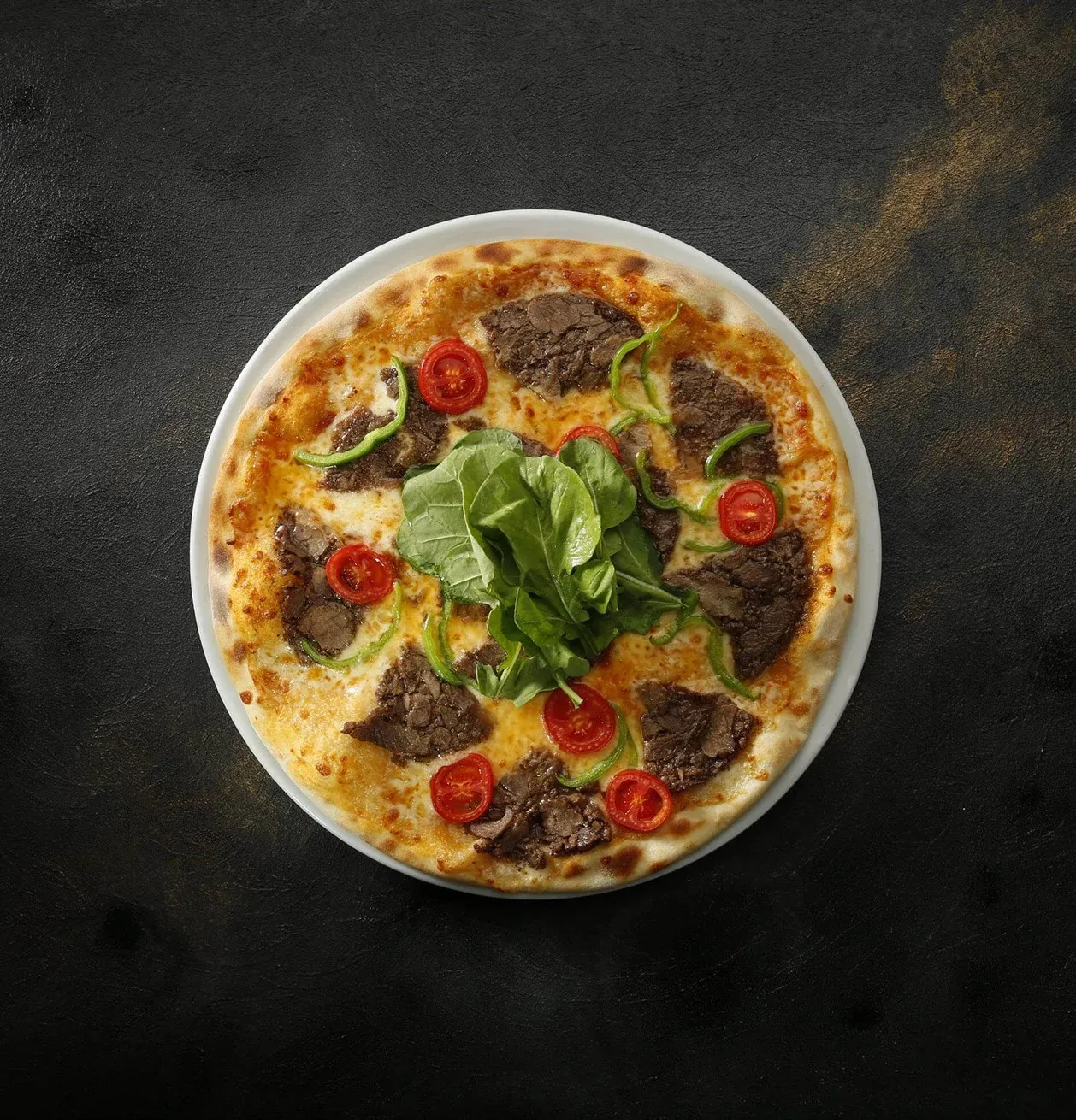 Söğüş Kavurmalı Pizza